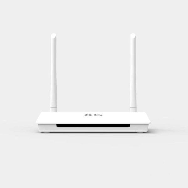 Tuya Wired Multi-Protocol Hub (Zigbee 3.0/BLE) with Global Adapter - Image 3